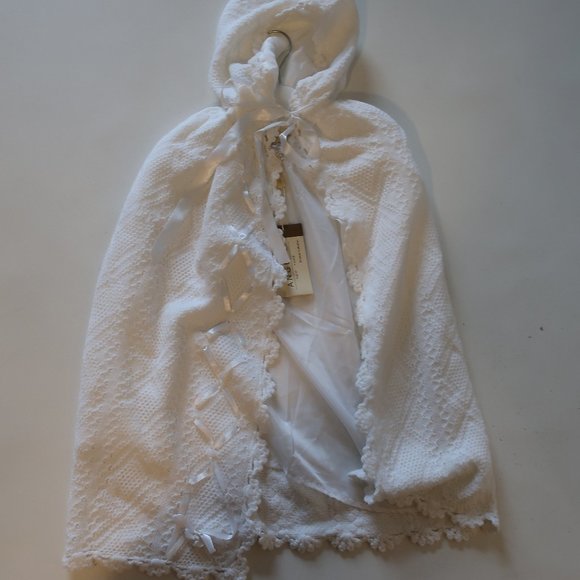 NWT Baby Girls Angels White Hooded Knit Sweater Cape 4T* - Picture 2 of 9